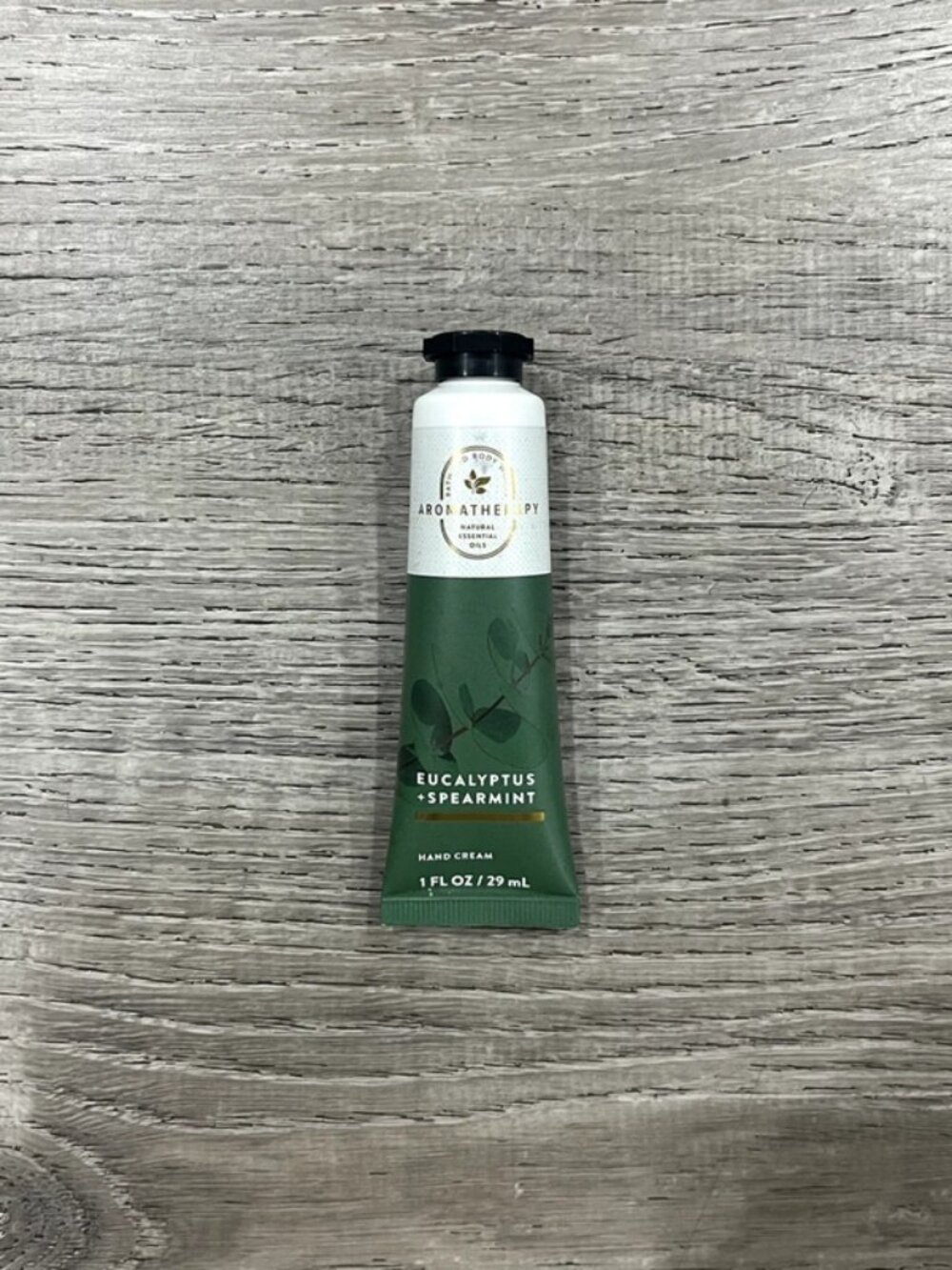 Bath and Body Works Hand Cream (Eucalyptus and Spearmint)